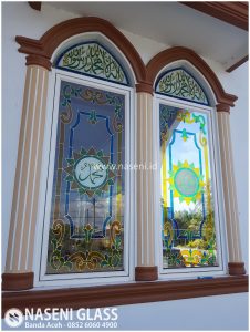 Kaca Painting untuk Masjid di Banda Aceh